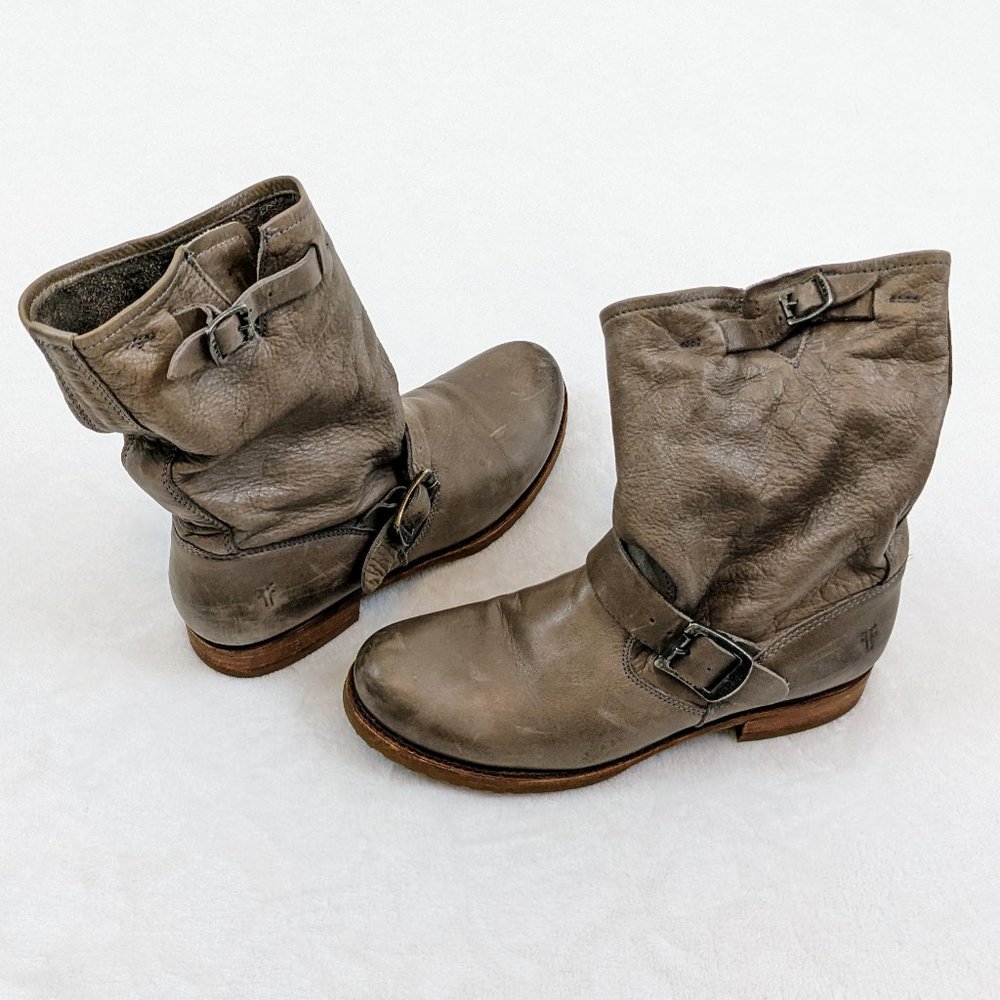 FRYE Veronica Short Boot Taupe Leather Pull On Distressed Boho Cowgirl Western